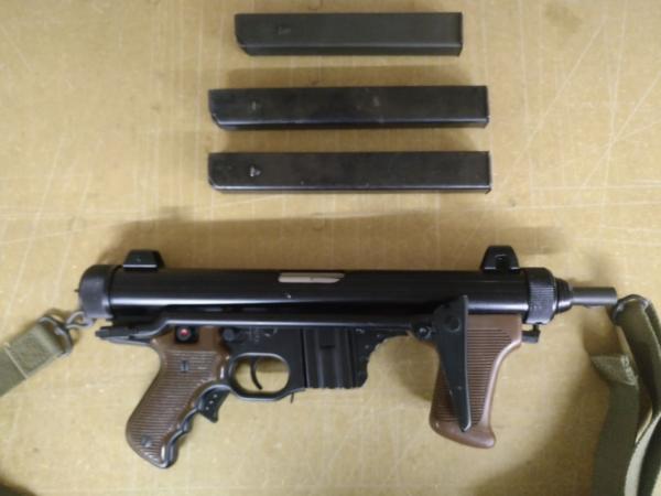 Submachine Gun Beretta M12 9x19mm